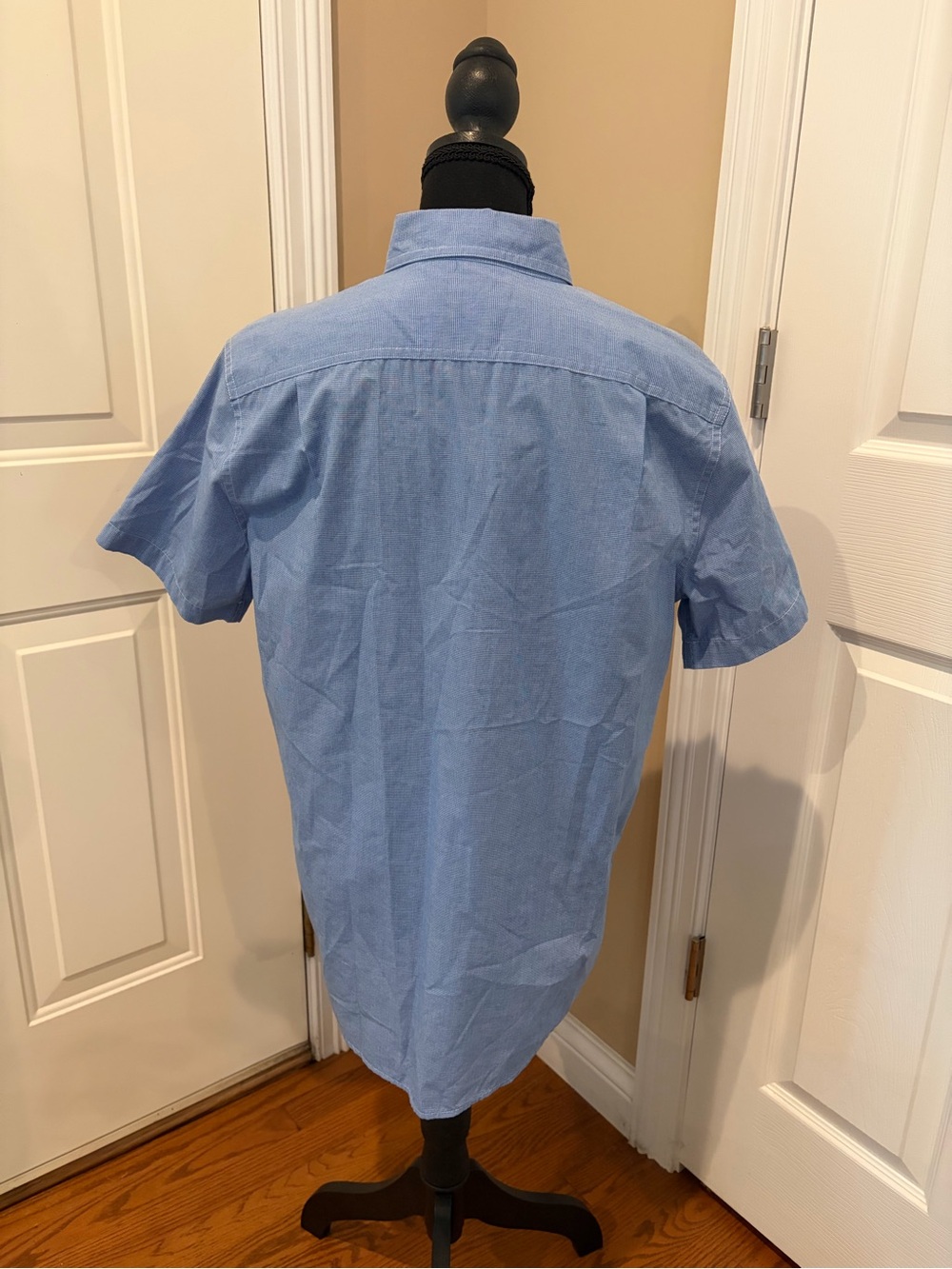 Chaps Light Blue Short-Sleeve Button-Down Shirt - Picture 2 of 4
